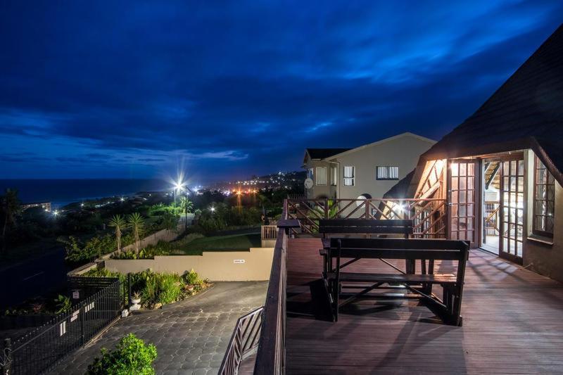 Khaya La Manzi Guest Lodge Hibberdene Bagian luar foto