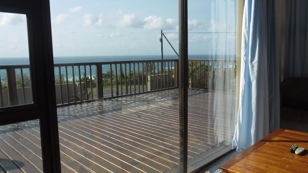 Khaya La Manzi Guest Lodge Hibberdene Ruang foto