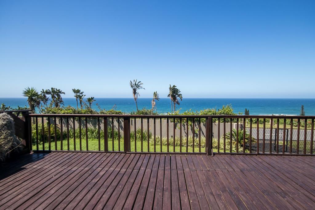 Khaya La Manzi Guest Lodge Hibberdene Bagian luar foto